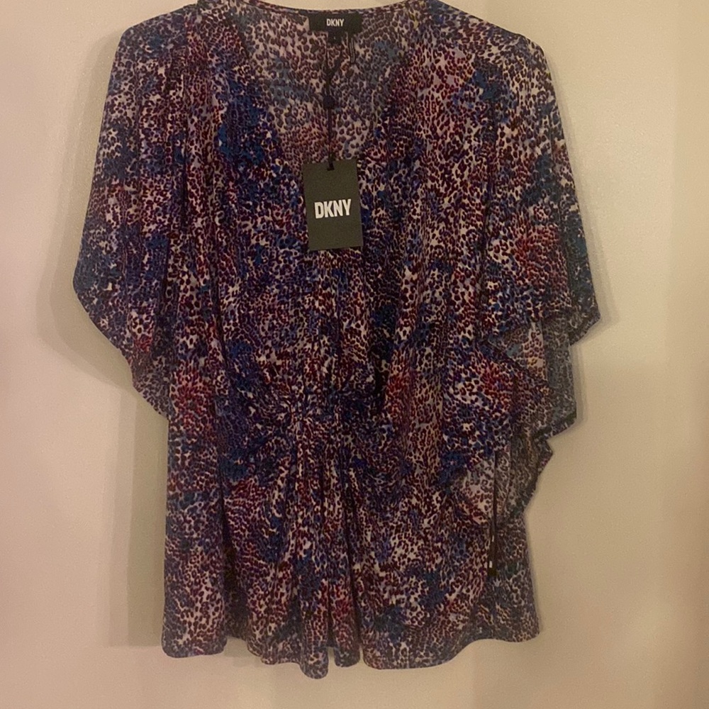 DKNY new leopard top size L